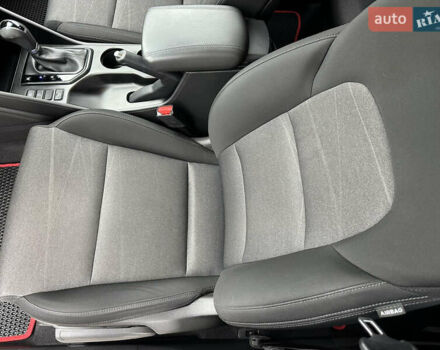 Красный Хендай Туксон, объемом двигателя 2 л и пробегом 91 тыс. км за 18800 $, фото 34 на Automoto.ua