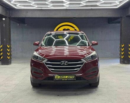 Червоний Хендай Туксон, об'ємом двигуна 2 л та пробігом 149 тис. км за 13800 $, фото 1 на Automoto.ua