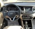 Червоний Хендай Туксон, об'ємом двигуна 0.24 л та пробігом 49 тис. км за 4100 $, фото 5 на Automoto.ua