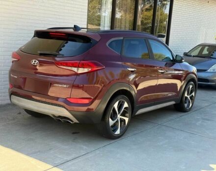 Хендай Туксон 2018 у Львові на Automoto.ua Червоний Хендай Туксон, об'ємом двигуна 1.6 л та пробігом 45 тис. км за 12100 $, фото 6 на Automoto.ua