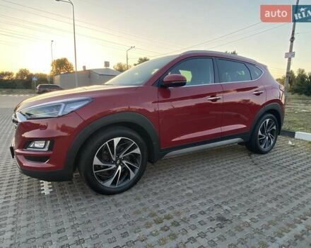 Червоний Хендай Туксон, об'ємом двигуна 2 л та пробігом 39 тис. км за 27300 $, фото 3 на Automoto.ua