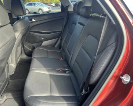 Червоний Хендай Туксон, об'ємом двигуна 2.4 л та пробігом 36 тис. км за 12000 $, фото 9 на Automoto.ua