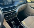 Червоний Хендай Туксон, об'ємом двигуна 2 л та пробігом 130 тис. км за 22000 $, фото 4 на Automoto.ua