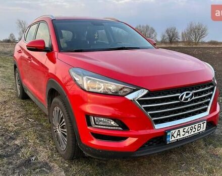 Красный Хендай Туксон, объемом двигателя 2 л и пробегом 68 тыс. км за 22000 $, фото 6 на Automoto.ua