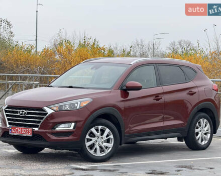 Красный Хендай Туксон, объемом двигателя 0 л и пробегом 175 тыс. км за 19900 $, фото 9 на Automoto.ua