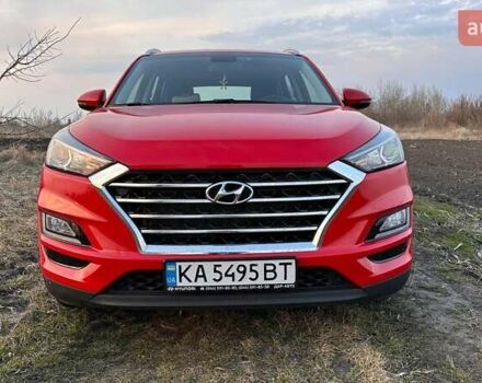 Красный Хендай Туксон, объемом двигателя 2 л и пробегом 68 тыс. км за 22000 $, фото 7 на Automoto.ua