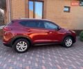 Червоний Хендай Туксон, об'ємом двигуна 2 л та пробігом 32 тис. км за 16700 $, фото 26 на Automoto.ua