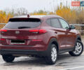 Красный Хендай Туксон, объемом двигателя 0 л и пробегом 175 тыс. км за 18900 $, фото 6 на Automoto.ua
