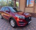 Червоний Хендай Туксон, об'ємом двигуна 2 л та пробігом 32 тис. км за 16700 $, фото 5 на Automoto.ua