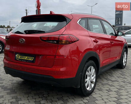 Хендай Туксон 2020 в Мукачеве на Automoto.ua Красный Хендай Туксон, объемом двигателя 2 л и пробегом 73 тыс. км за 20990 $, фото 6 на Automoto.ua