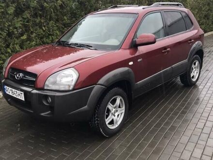 Хендай Туксон 2005 у Білки на Automoto.ua Червоний Хендай Туксон, об'ємом двигуна 2 л та пробігом 180 тис. км за 6450 $, фото 1 на Automoto.ua