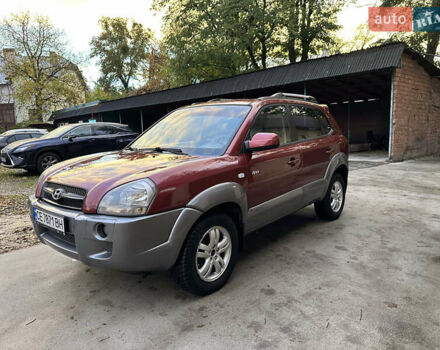 Хендай Туксон 2008 в Черновцах на Automoto.ua Красный Хендай Туксон, объемом двигателя 1.99 л и пробегом 145 тыс. км за 7999 $, фото 1 на Automoto.ua