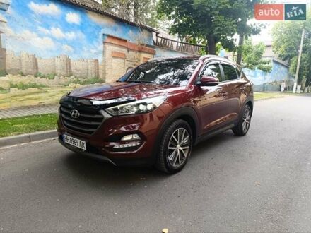 Хендай Туксон 2015 в Белгород-Днестровском на Automoto.ua Красный Хендай Туксон, объемом двигателя 2 л и пробегом 190 тыс. км за 17400 $, фото 1 на Automoto.ua