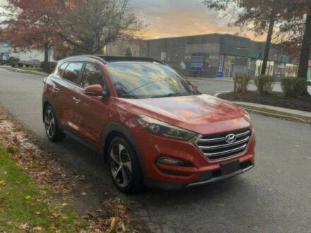 Червоний Хендай Туксон, об'ємом двигуна 1.6 л та пробігом 72 тис. км за 15500 $, фото 1 на Automoto.ua