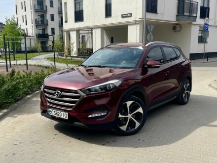 Хендай Туксон 2016 в Львове на Automoto.ua Красный Хендай Туксон, объемом двигателя 1.6 л и пробегом 65 тыс. км за 15700 $, фото 1 на Automoto.ua