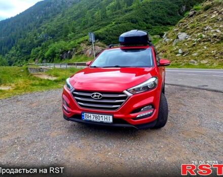 Красный Хендай Туксон, объемом двигателя 2 л и пробегом 110 тыс. км за 19000 $, фото 1 на Automoto.ua