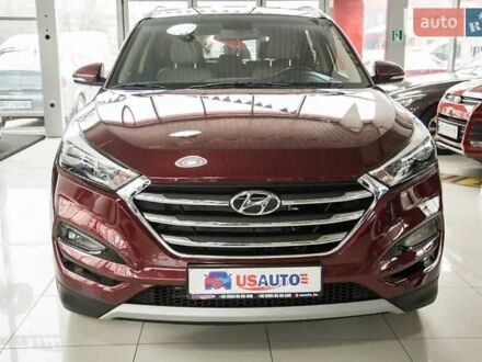 Красный Хендай Туксон, объемом двигателя 1.59 л и пробегом 80 тыс. км за 14500 $, фото 1 на Automoto.ua