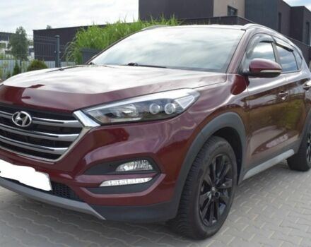 Червоний Хендай Туксон, об'ємом двигуна 2 л та пробігом 117 тис. км за 10300 $, фото 1 на Automoto.ua