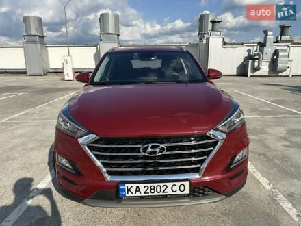 Хендай Туксон 2020 в Киеве на Automoto.ua Красный Хендай Туксон, объемом двигателя 2 л и пробегом 40 тыс. км за 22500 $, фото 1 на Automoto.ua