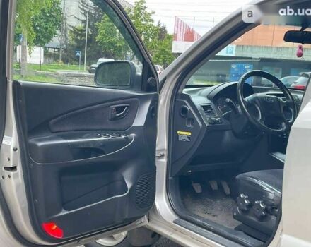 Хендай Туксон 2006 в Киеве на Automoto.ua Хендай Туксон, объемом двигателя 2 л и пробегом 239 тыс. км за 7690 $, фото 18 на Automoto.ua