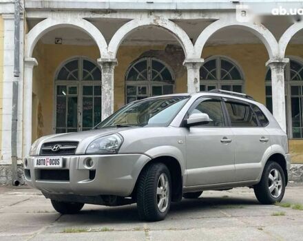 Хендай Туксон 2006 в Киеве на Automoto.ua Хендай Туксон, объемом двигателя 2 л и пробегом 239 тыс. км за 7690 $, фото 7 на Automoto.ua