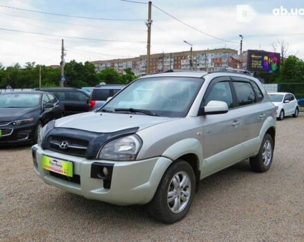 Хендай Туксон 2007 в Кропивницком (Кировограде) на Automoto.ua Хендай Туксон, объемом двигателя 0 л и пробегом 205 тыс. км за 7950 $, фото 3 на Automoto.ua