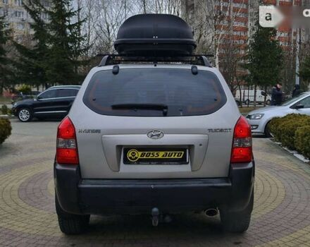 Хендай Туксон 2007 в Львове на Automoto.ua Хендай Туксон, объемом двигателя 2 л и пробегом 121 тыс. км за 9999 $, фото 3 на Automoto.ua