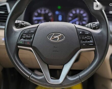 Хендай Туксон 2016 в Львове на Automoto.ua Хендай Туксон, объемом двигателя 1.6 л и пробегом 64 тыс. км за 18300 $, фото 10 на Automoto.ua