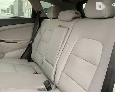 Хендай Туксон 2019 в Мукачеве на Automoto.ua Хендай Туксон, объемом двигателя 2 л и пробегом 29 тыс. км за 19800 $, фото 19 на Automoto.ua