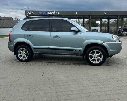 Хендай Туксон, объемом двигателя 2 л и пробегом 267 тыс. км за 6900 $, фото 6 на Automoto.ua