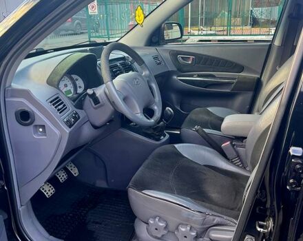 Хендай Туксон, об'ємом двигуна 2 л та пробігом 173 тис. км за 8000 $, фото 9 на Automoto.ua
