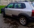 Хендай Туксон, объемом двигателя 2 л и пробегом 140 тыс. км за 5500 $, фото 3 на Automoto.ua