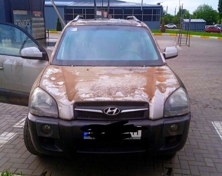 Хендай Туксон, объемом двигателя 2 л и пробегом 140 тыс. км за 5500 $, фото 5 на Automoto.ua