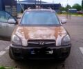 Хендай Туксон, объемом двигателя 2 л и пробегом 140 тыс. км за 5500 $, фото 5 на Automoto.ua