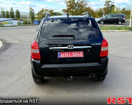 Хендай Туксон, объемом двигателя 2 л и пробегом 260 тыс. км за 7700 $, фото 5 на Automoto.ua