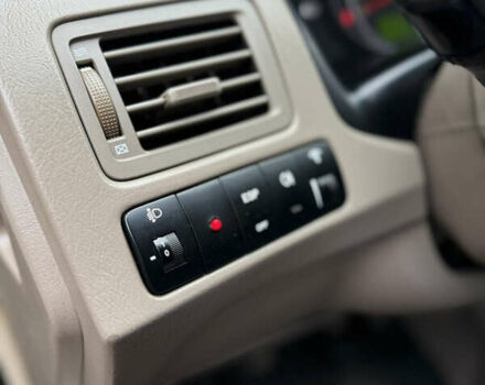 Хендай Туксон, объемом двигателя 2 л и пробегом 248 тыс. км за 7300 $, фото 15 на Automoto.ua