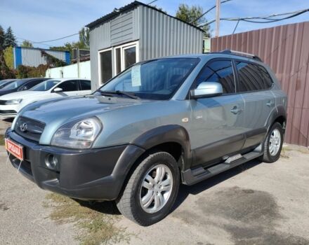 Хендай Туксон, об'ємом двигуна 2 л та пробігом 105 тис. км за 9700 $, фото 1 на Automoto.ua