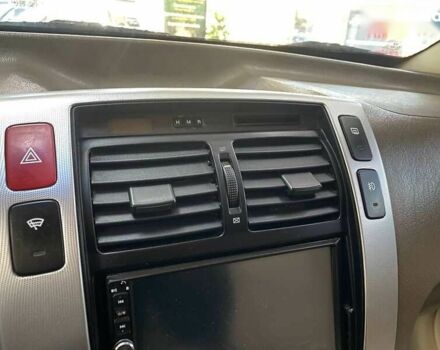 Хендай Туксон, объемом двигателя 2 л и пробегом 280 тыс. км за 7490 $, фото 23 на Automoto.ua