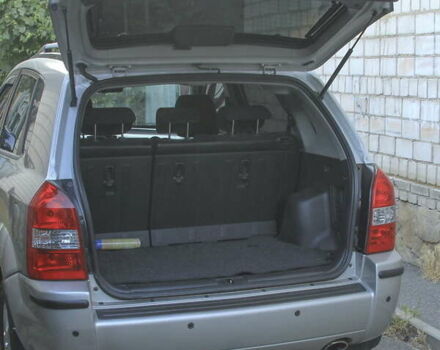 Хендай Туксон, об'ємом двигуна 1.99 л та пробігом 156 тис. км за 8888 $, фото 4 на Automoto.ua