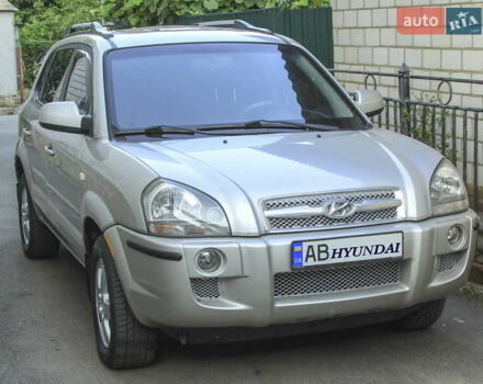 Хендай Туксон, об'ємом двигуна 1.99 л та пробігом 156 тис. км за 8888 $, фото 6 на Automoto.ua