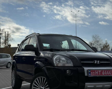 Хендай Туксон 2006 в Нововолынск на Automoto.ua Хендай Туксон, объемом двигателя 2 л и пробегом 228 тыс. км за 7500 $, фото 1 на Automoto.ua