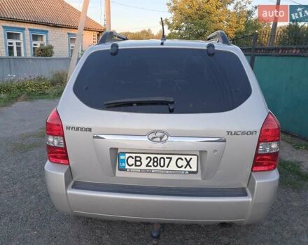 Хендай Туксон, об'ємом двигуна 1.98 л та пробігом 267 тис. км за 7300 $, фото 10 на Automoto.ua