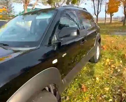 Хендай Туксон, объемом двигателя 2 л и пробегом 131 тыс. км за 8800 $, фото 2 на Automoto.ua