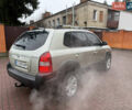 Хендай Туксон, объемом двигателя 2 л и пробегом 248 тыс. км за 7300 $, фото 3 на Automoto.ua