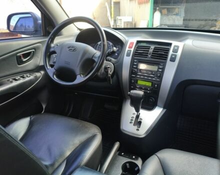 Хендай Туксон, об'ємом двигуна 2 л та пробігом 105 тис. км за 9700 $, фото 3 на Automoto.ua