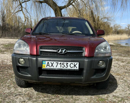 Хендай Туксон, об'ємом двигуна 2 л та пробігом 196 тис. км за 8200 $, фото 2 на Automoto.ua