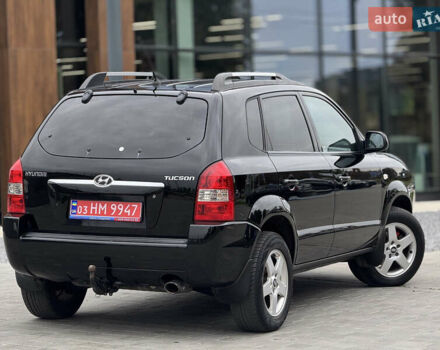 Хендай Туксон 2006 в Вознесенске на Automoto.ua Хендай Туксон, объемом двигателя 1.98 л и пробегом 228 тыс. км за 7700 $, фото 9 на Automoto.ua