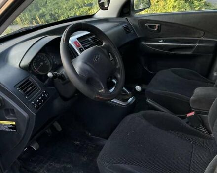 Хендай Туксон, об'ємом двигуна 2 л та пробігом 280 тис. км за 7300 $, фото 1 на Automoto.ua