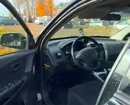 Хендай Туксон, объемом двигателя 2 л и пробегом 131 тыс. км за 8800 $, фото 1 на Automoto.ua
