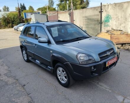 Хендай Туксон, об'ємом двигуна 2 л та пробігом 105 тис. км за 9700 $, фото 6 на Automoto.ua